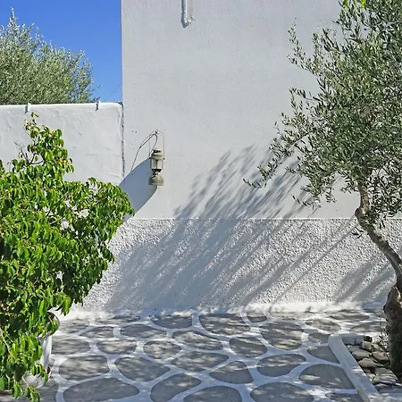 Klironomos Apartments Logaras Exterior photo
