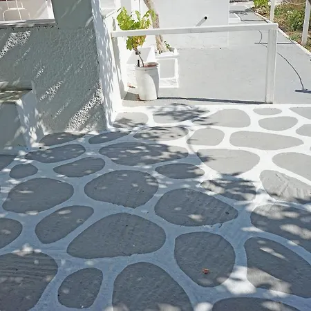 Klironomos Apartments Logaras Exterior photo